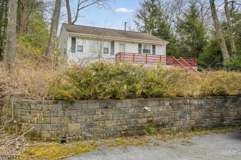Photo of Listing #3958090