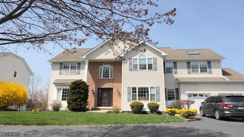 Photo of Listing #3958107