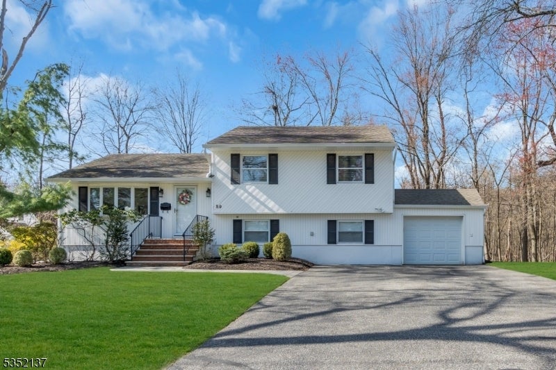 Photo of Listing #3958239