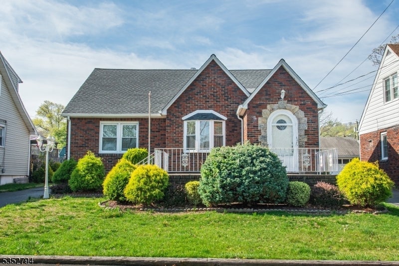 Photo of Listing #3958283