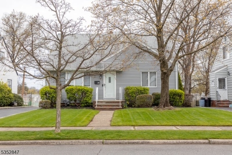 Photo of Listing #3958349