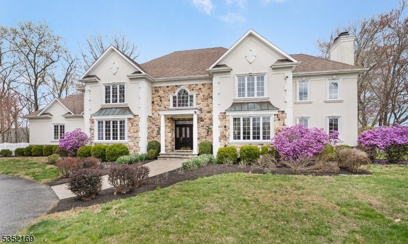 Photo of Listing #3958465