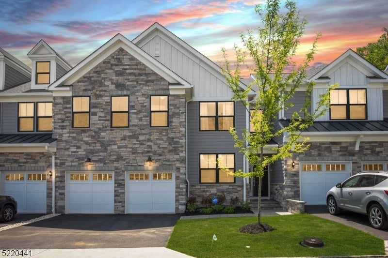 Photo of Listing #3958506