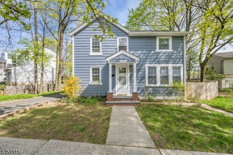 Photo of Listing #3958530