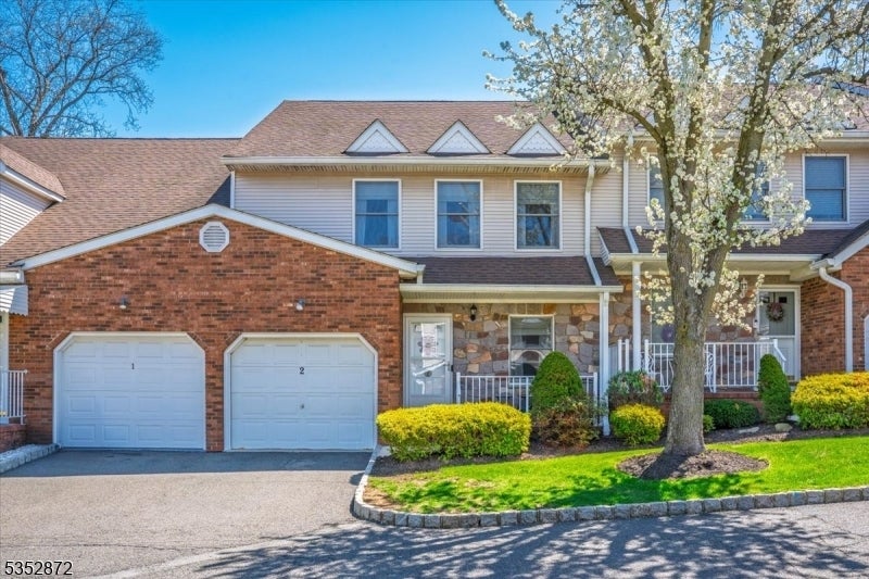 Photo of Listing #3958531