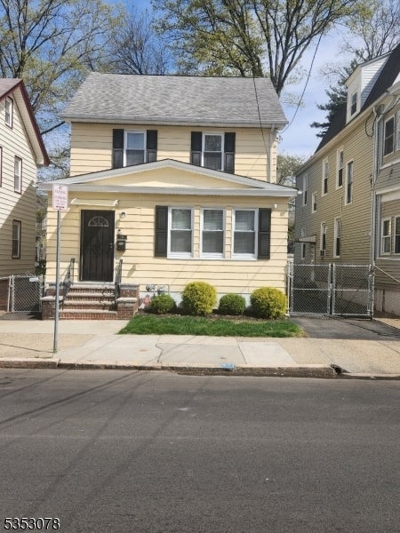 Photo of Listing #3958575