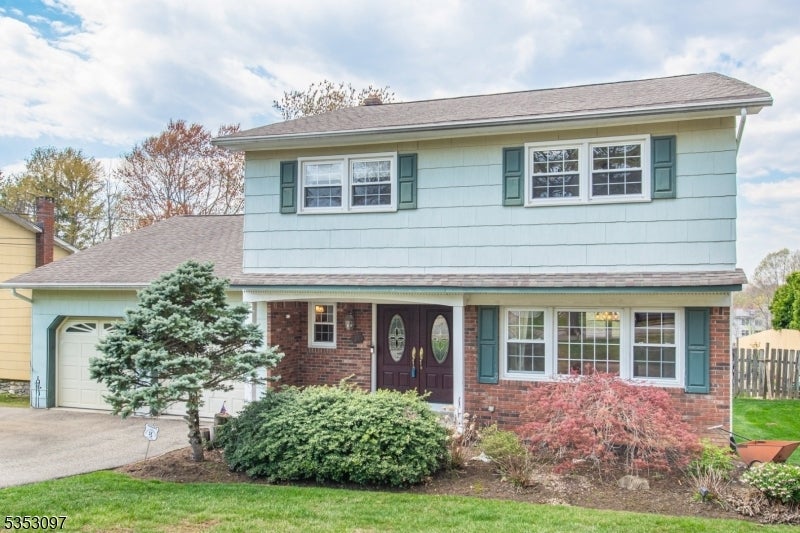 Photo of Listing #3958618