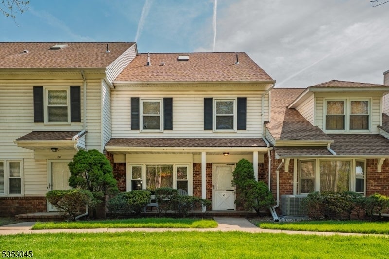Photo of Listing #3958621