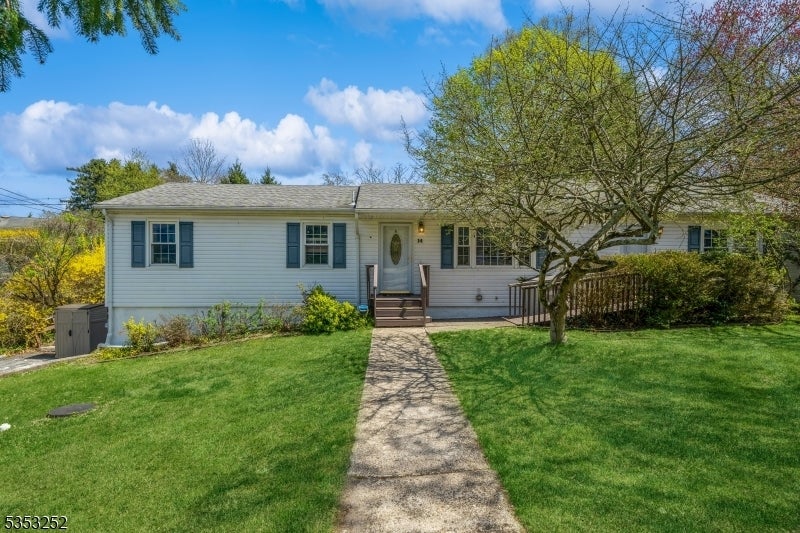 Photo of Listing #3958795