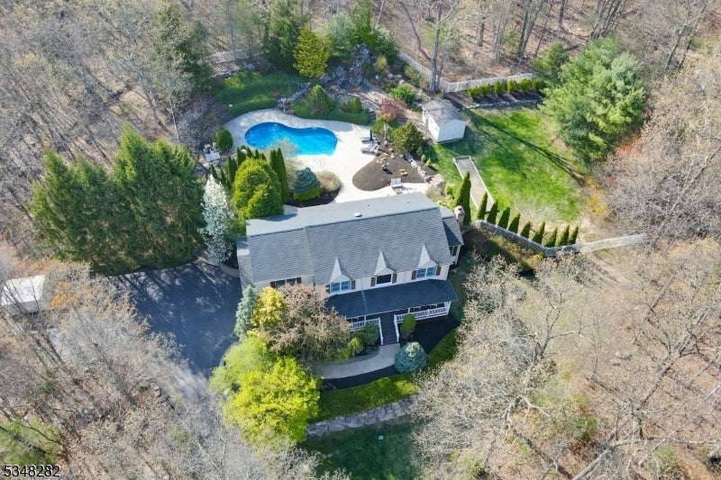 Photo of Listing #3958916