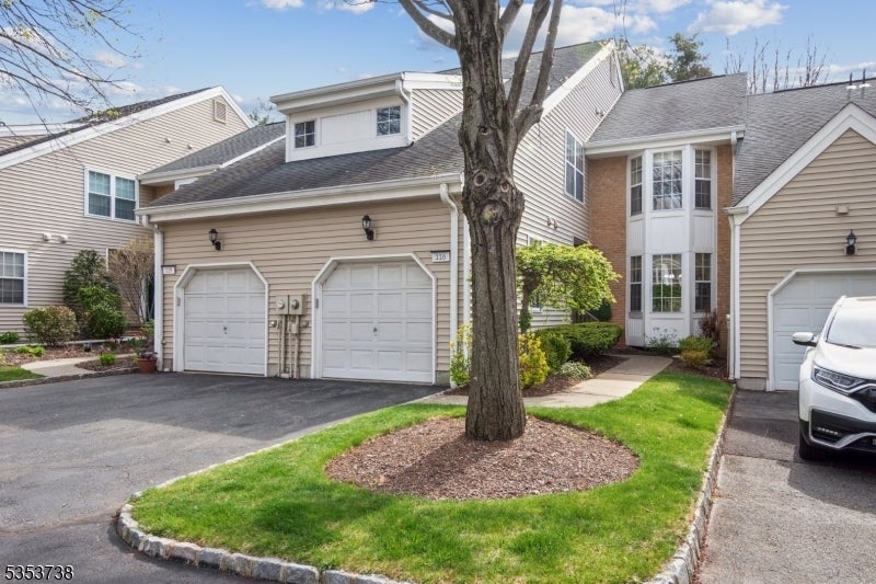 Photo of Listing #3959198