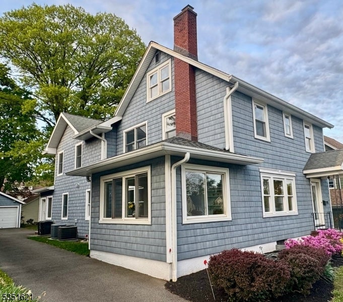 Photo of Listing #3959227