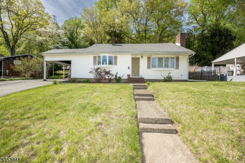 Photo of Listing #3959293