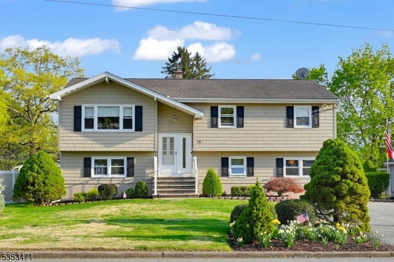 Photo of Listing #3959315