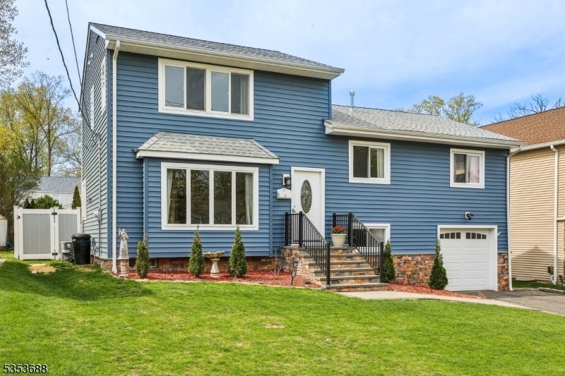 Photo of Listing #3959363