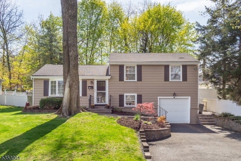 Photo of Listing #3959365