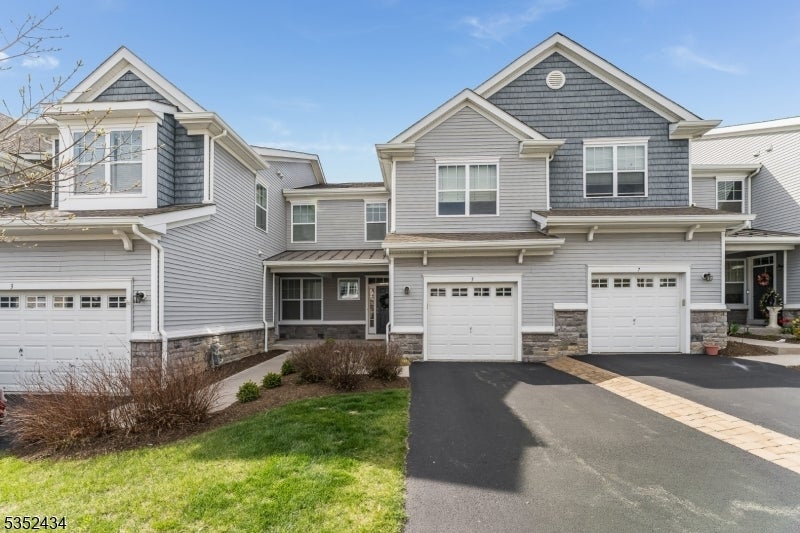 Photo of Listing #3959400