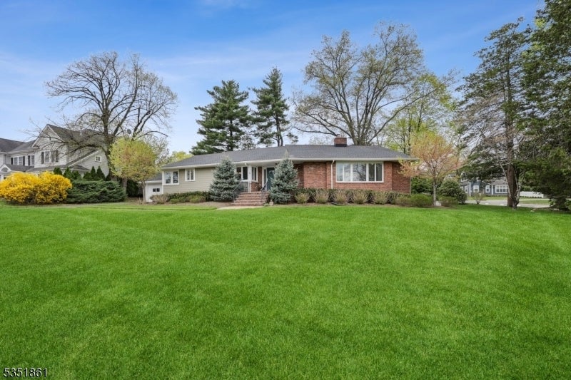 Photo of Listing #3959404