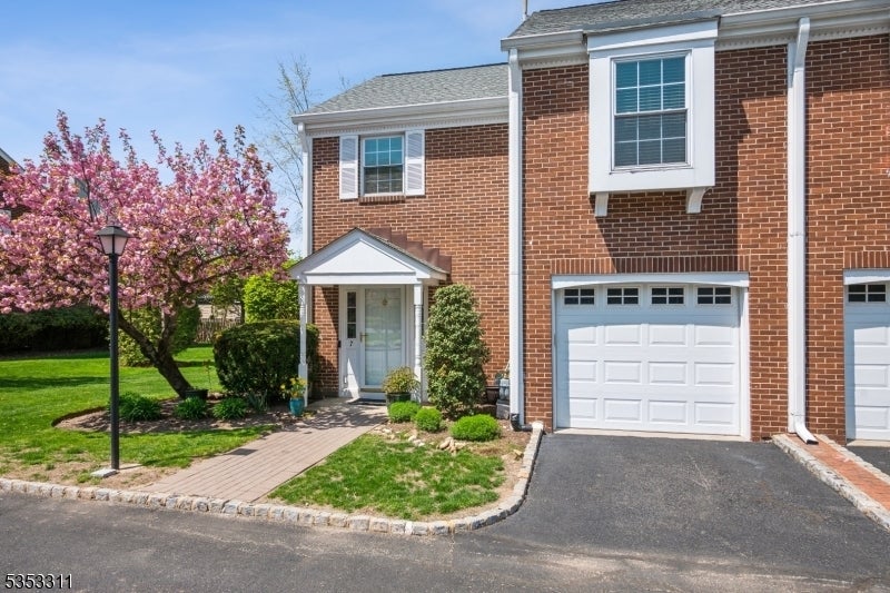 Photo of Listing #3959541