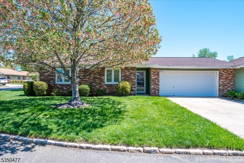 Photo of Listing #3959556