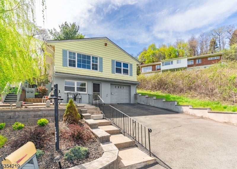 Photo of Listing #3959593