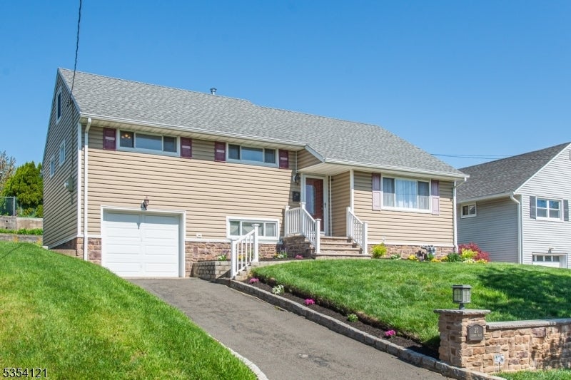 Photo of Listing #3959604