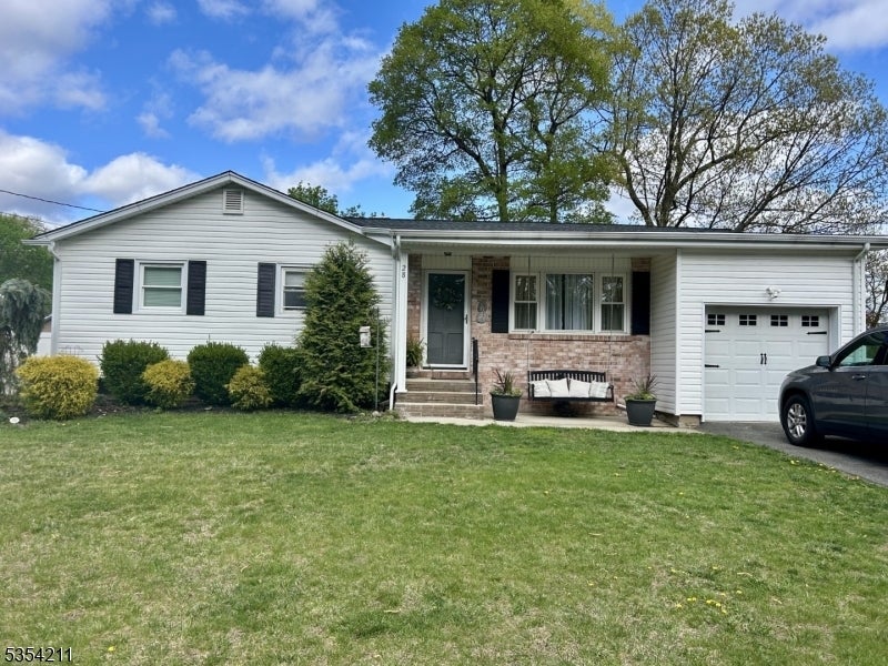 Photo of Listing #3959805