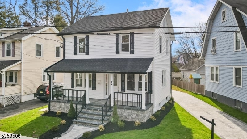 Photo of Listing #3959943
