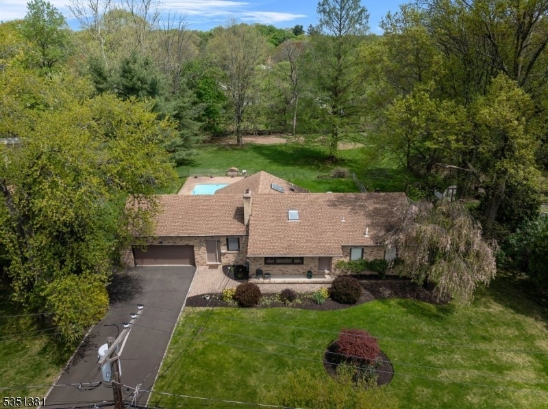 Photo of Listing #3960007