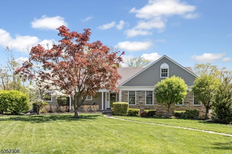 Photo of Listing #3960105