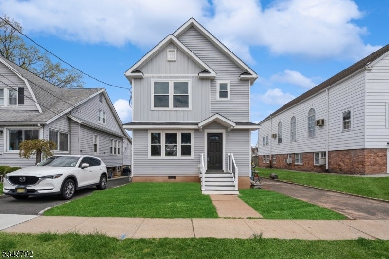 Photo of Listing #3960162