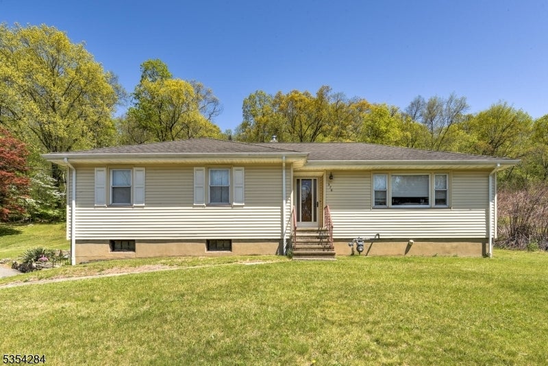 Photo of Listing #3960245