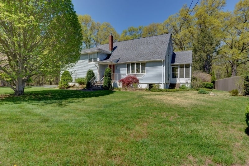 Photo of Listing #3960363