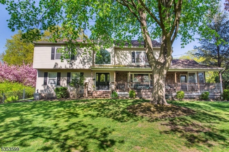 Photo of Listing #3960472