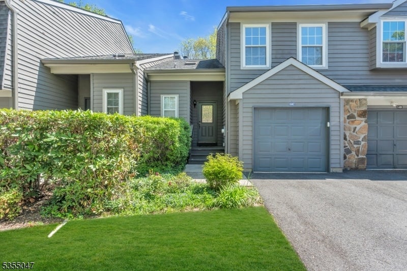 Photo of Listing #3960479