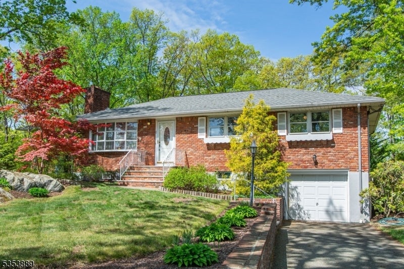 Photo of Listing #3960481