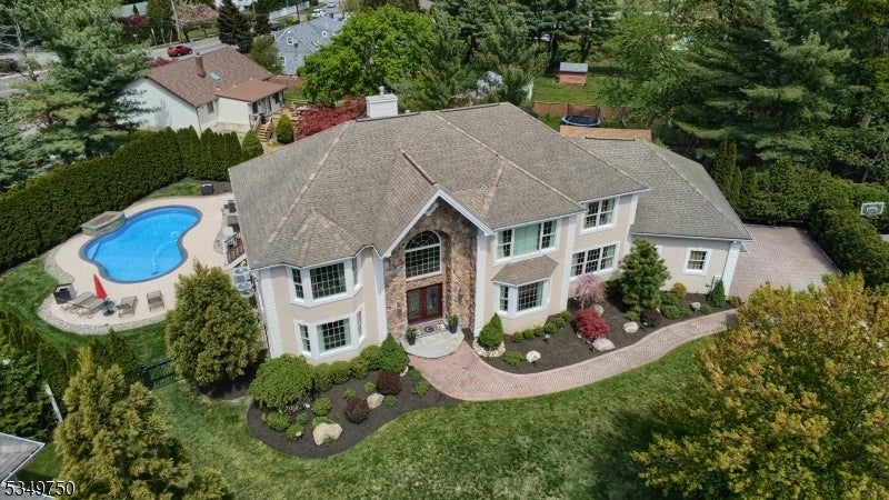 Photo of Listing #3960511
