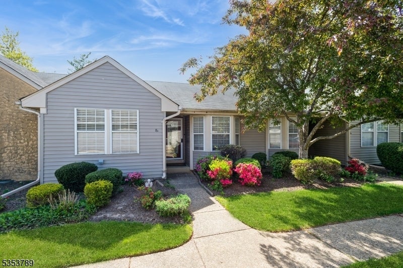 Photo of Listing #3960579