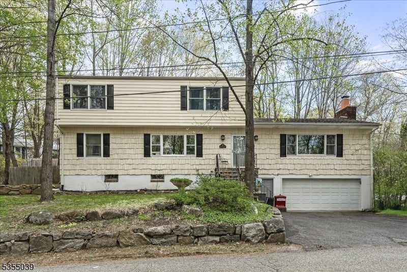 Photo of Listing #3960589