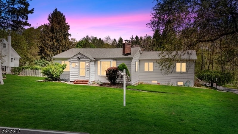 Photo of Listing #3960722