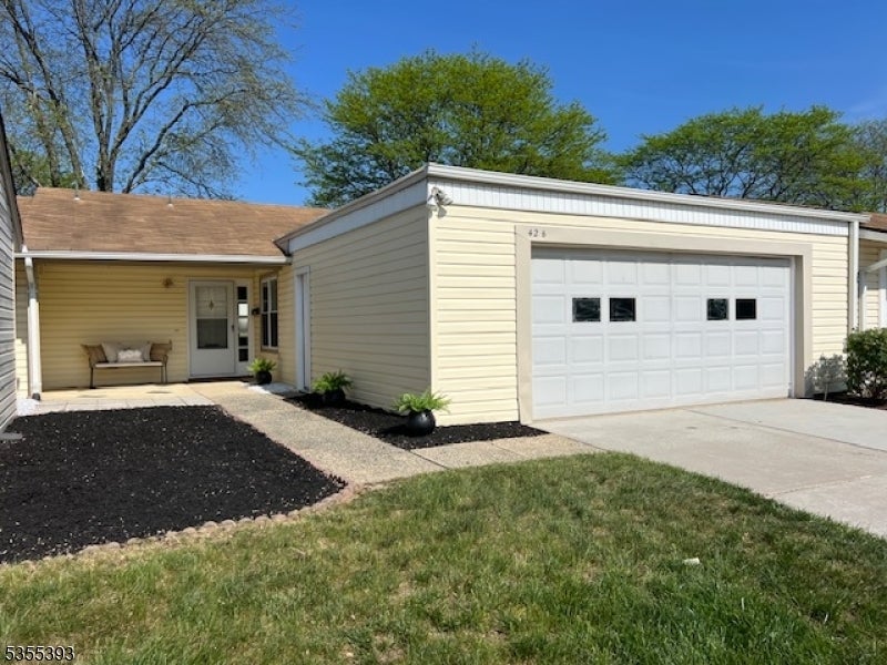 Photo of Listing #3960760