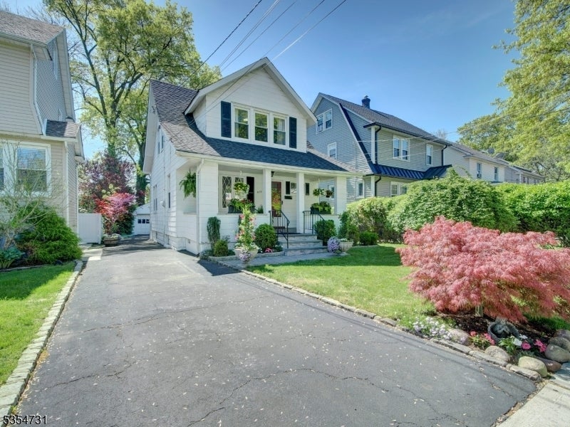 Photo of Listing #3960764
