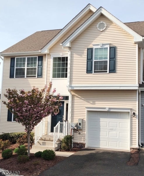 Photo of Listing #3960817