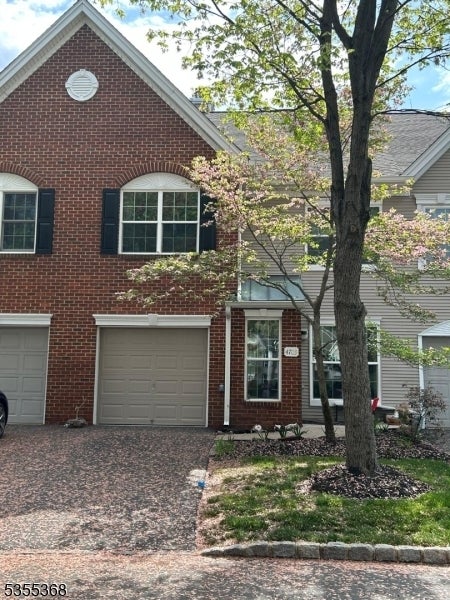Photo of Listing #3960856