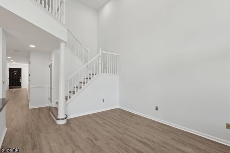Photo of Listing #3960856