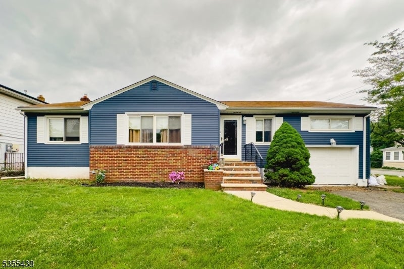 Photo of Listing #3960873