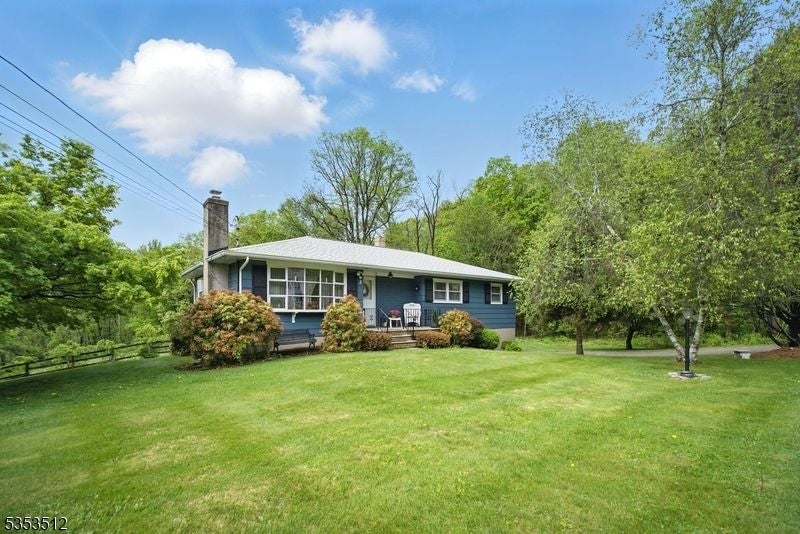 Photo of Listing #3961026