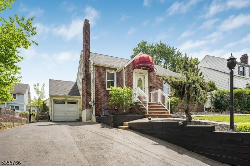 Photo of Listing #3961030