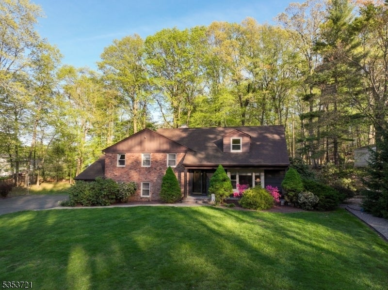 Photo of Listing #3961115
