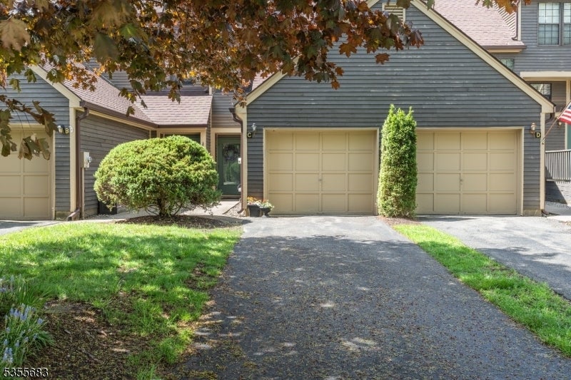 Photo of Listing #3961138